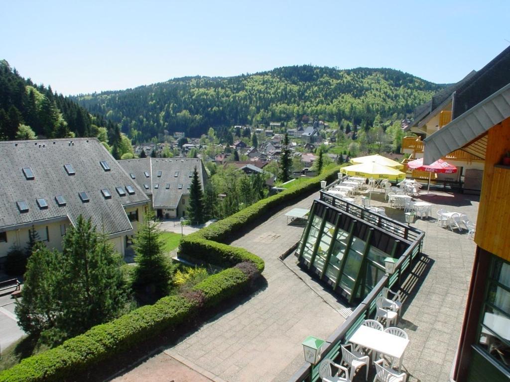 Apart Holidays - Hotel Und Resort Funfjahreszeiten Тодтмос Экстерьер фото